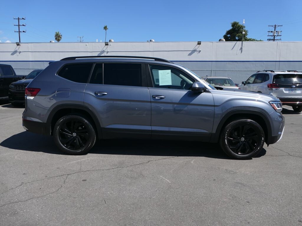 Used 2022 Volkswagen Atlas 3.6L V6 SE w/Technology SUV
