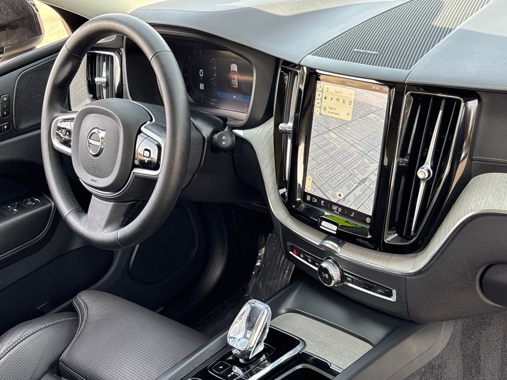 2025 Volvo XC60 Ultra - Photo 28