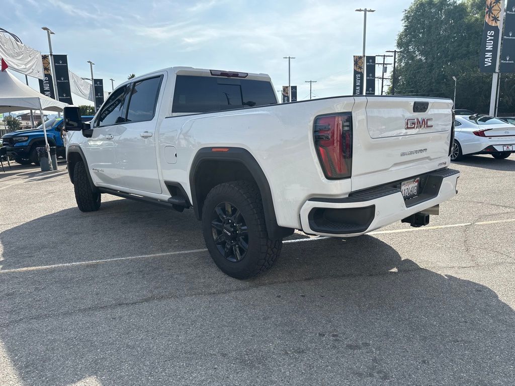 2024 Gmc Sierra 2500 HD AT4 photo 2