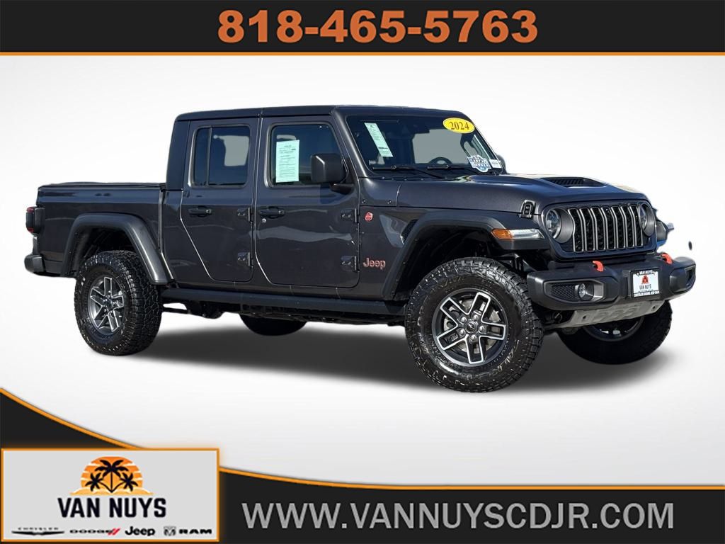 2024 Jeep Gladiator Mojave's photo