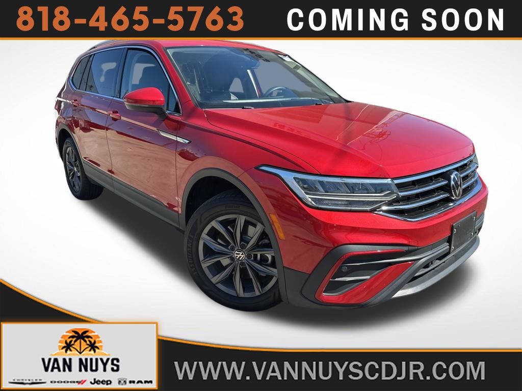 2023 Volkswagen Tiguan 2.0T SE's photo