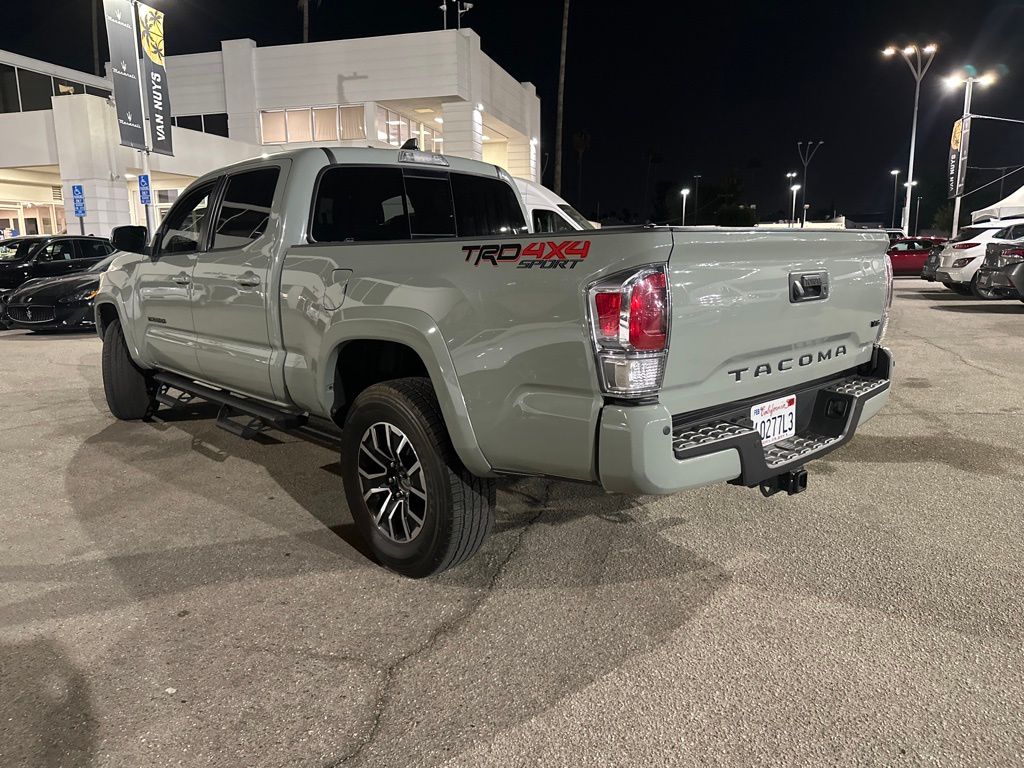 2022 Toyota Tacoma TRD Sport V6 photo 3