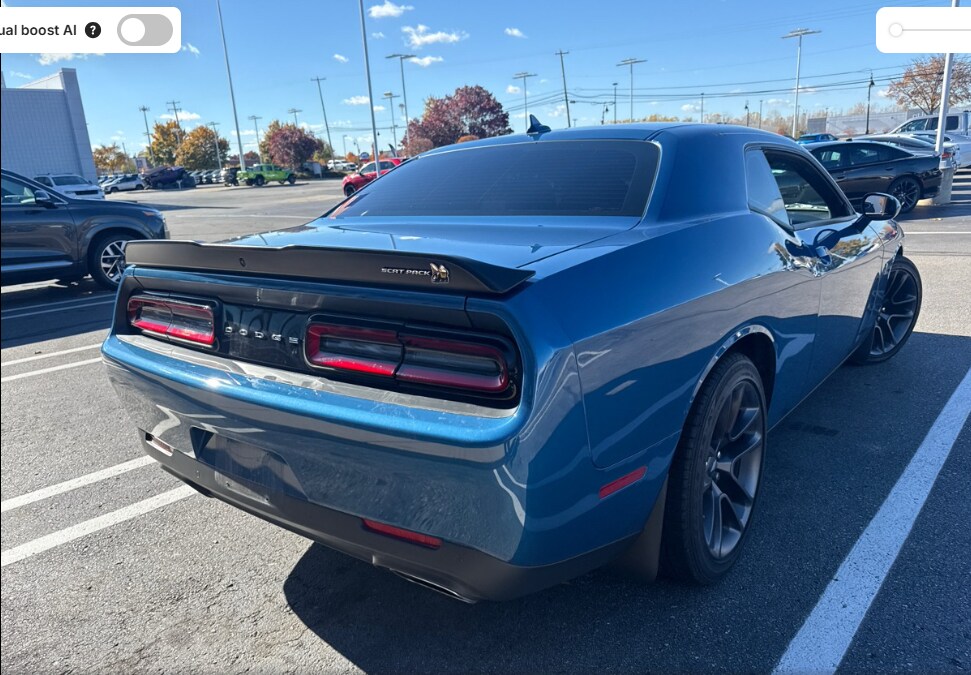 2022 Dodge Challenger R/T Scat Pack photo 2
