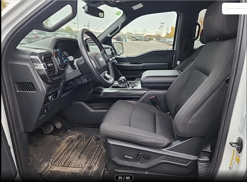 2023 Ford F-150 XLT photo 3