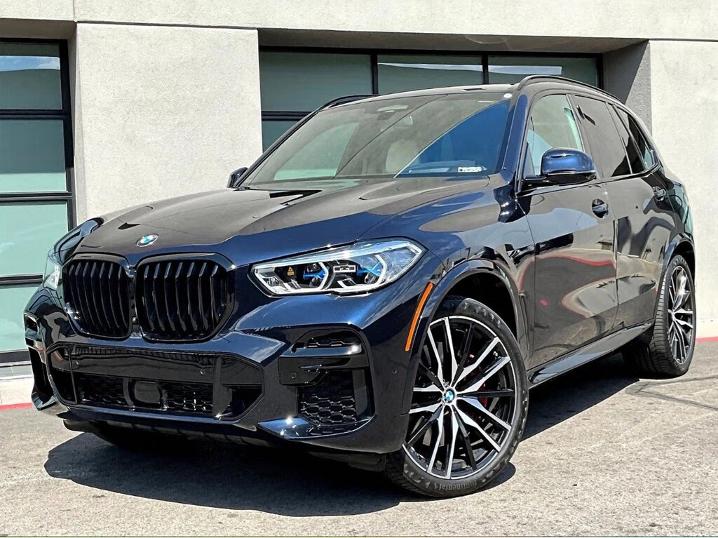 Used 2022 BMW X5 M50i SUV