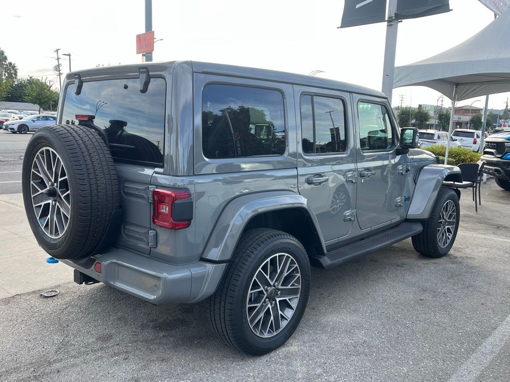 2022 Jeep Wrangler Unlimited Sahara High Altitude 4xe photo 3