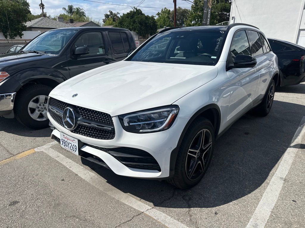 2022 Mercedes Benz GLC 300 4MATIC photo 2