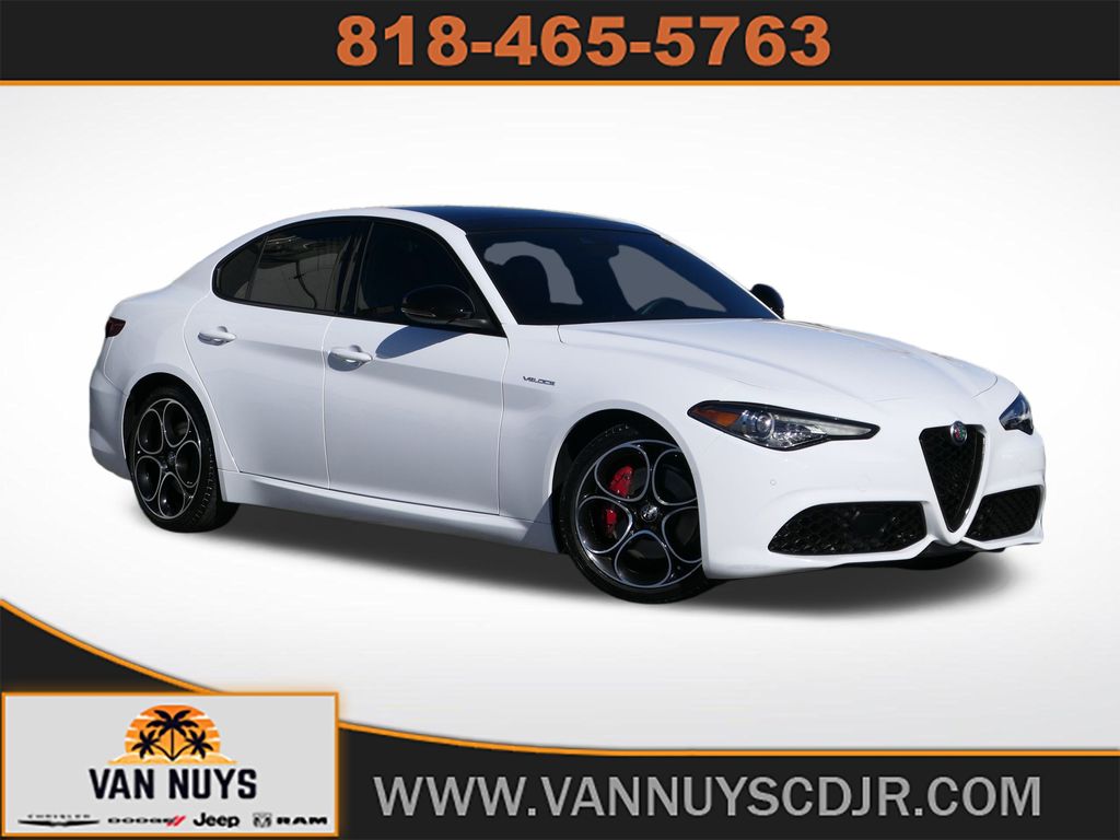 2022 Alfa Romeo Giulia