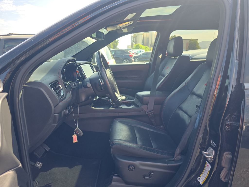 2023 Dodge Durango R/T photo 3