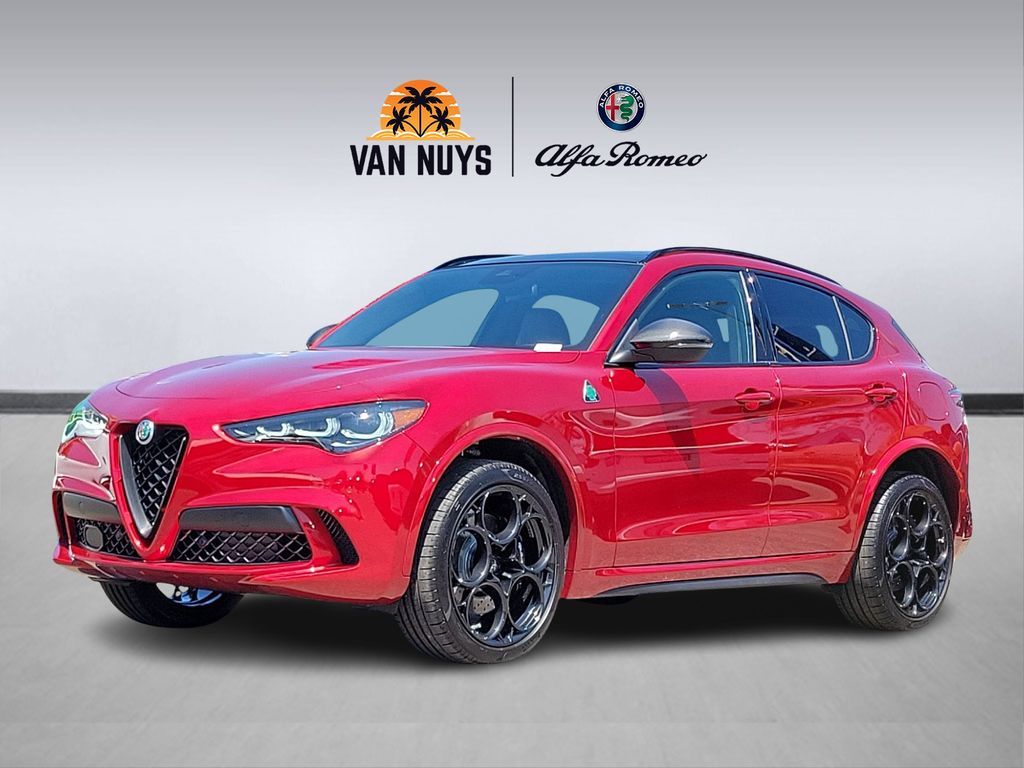 2024 Alfa Romeo Stelvio Quadrifoglio Super Sport AWD's photo