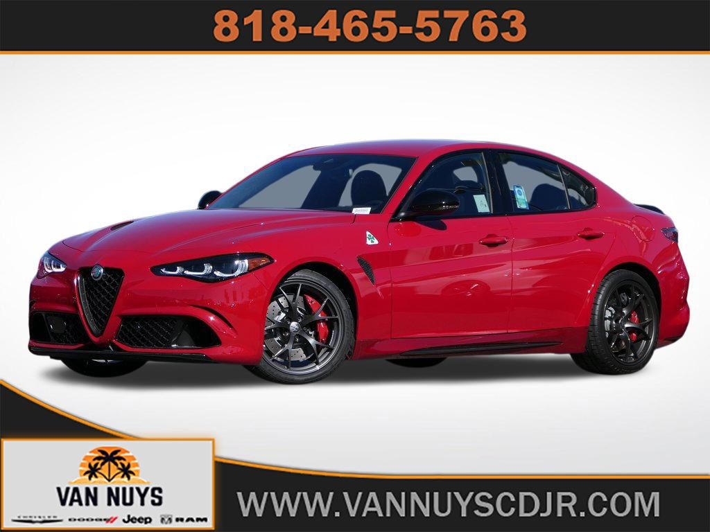 2024 Alfa Romeo Giulia QUADRIFOGLIO RWD