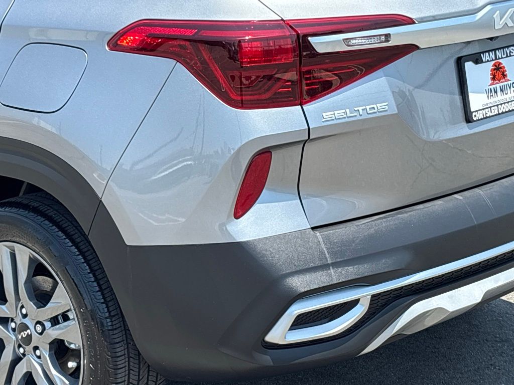 2023 Kia Seltos S - Photo 9