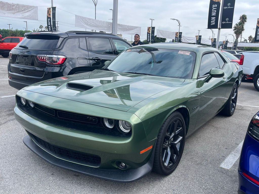 2022 Dodge Challenger R/T photo 2