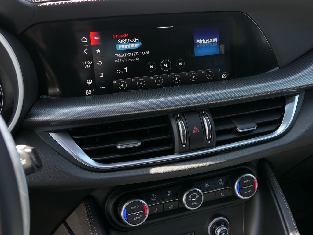 2025 Alfa Romeo Stelvio Intensa - Photo 16