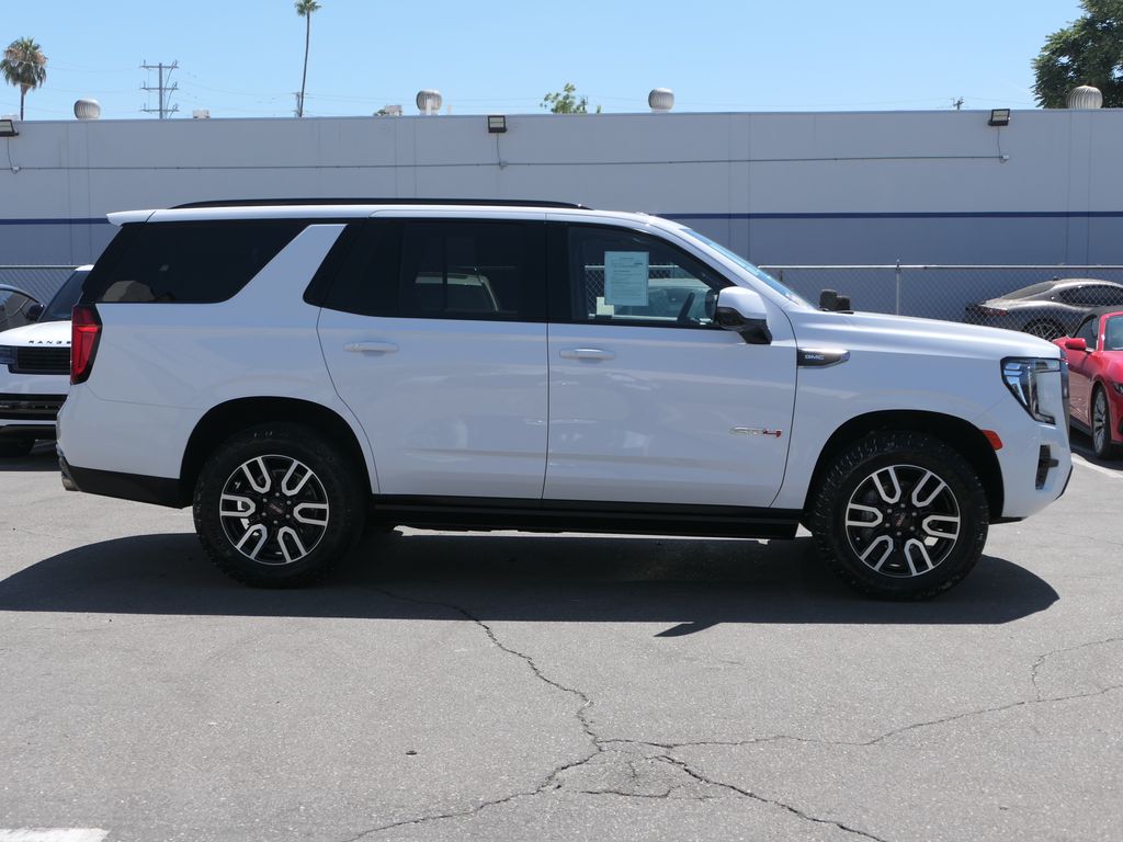 2024 Gmc Yukon AT4 photo 2