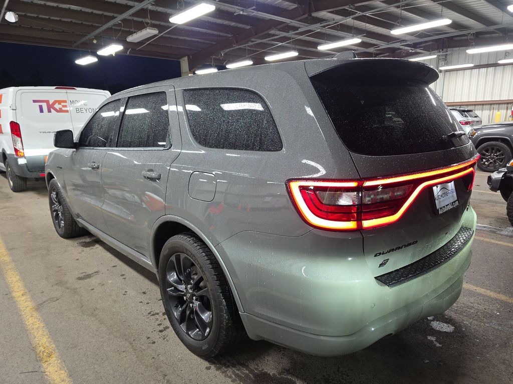 2022 Dodge Durango R/T Plus Blacktop photo 2