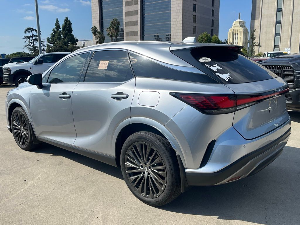 2023 Lexus RX 350 Luxury photo 3