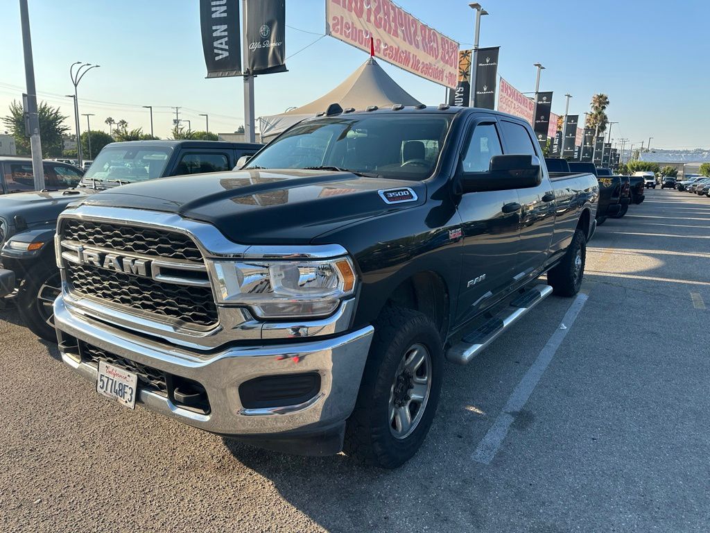 2020 Ram 3500 Tradesman photo 2