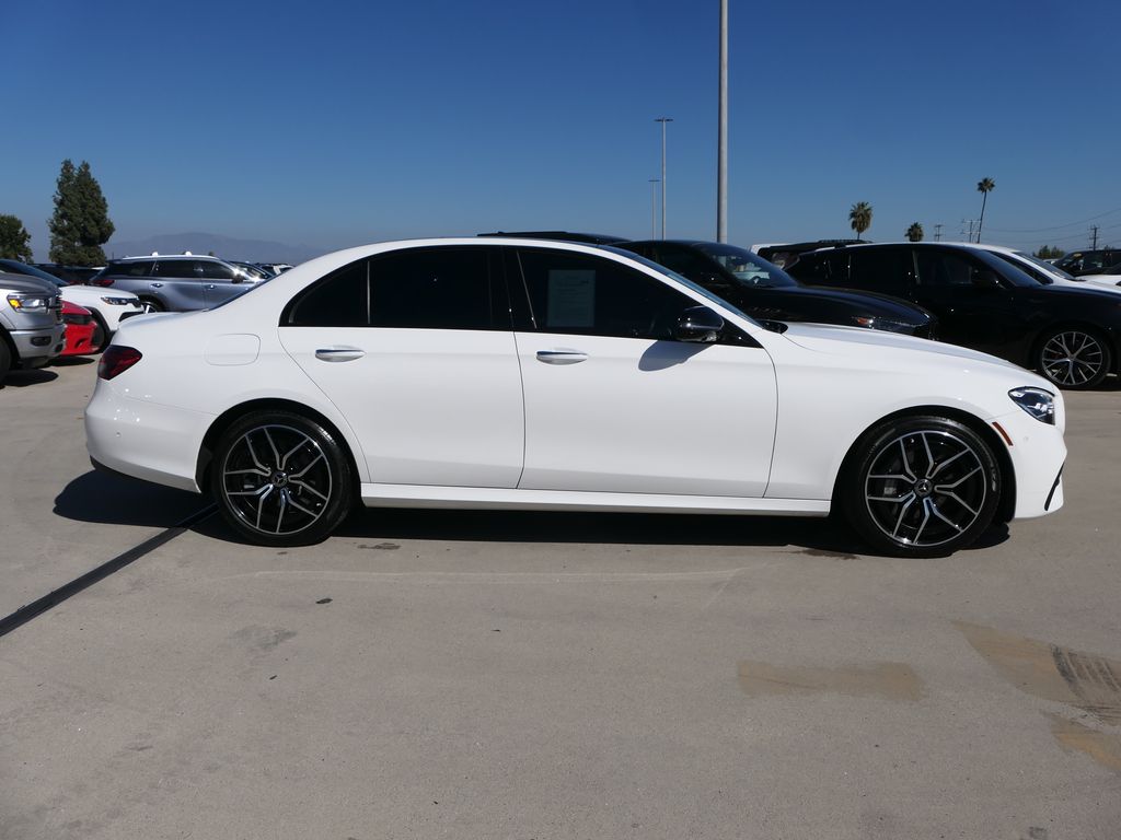 2022 Mercedes Benz E 450 4MATIC photo 2
