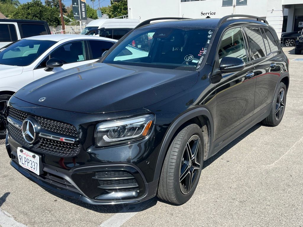 2024 Mercedes Benz GLB 250 photo 2