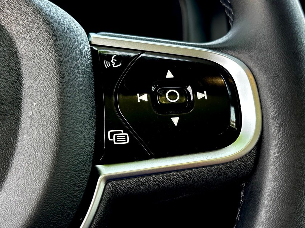 2025 Volvo XC60 Ultra - Photo 20