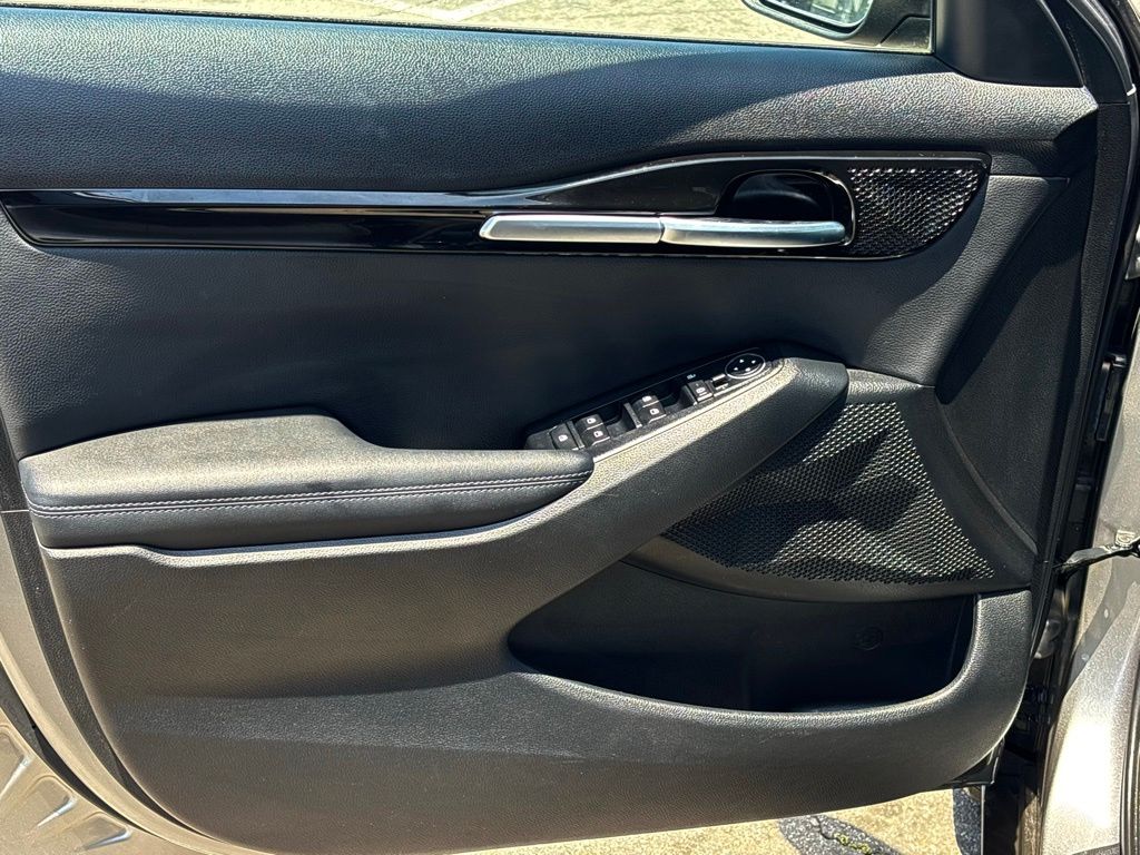 2023 Kia Seltos S - Photo 13