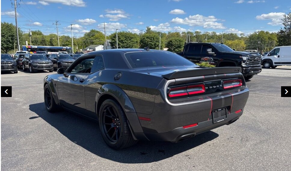 2022 Dodge Challenger SRT8 Hellcat Redeye Widebody photo 2