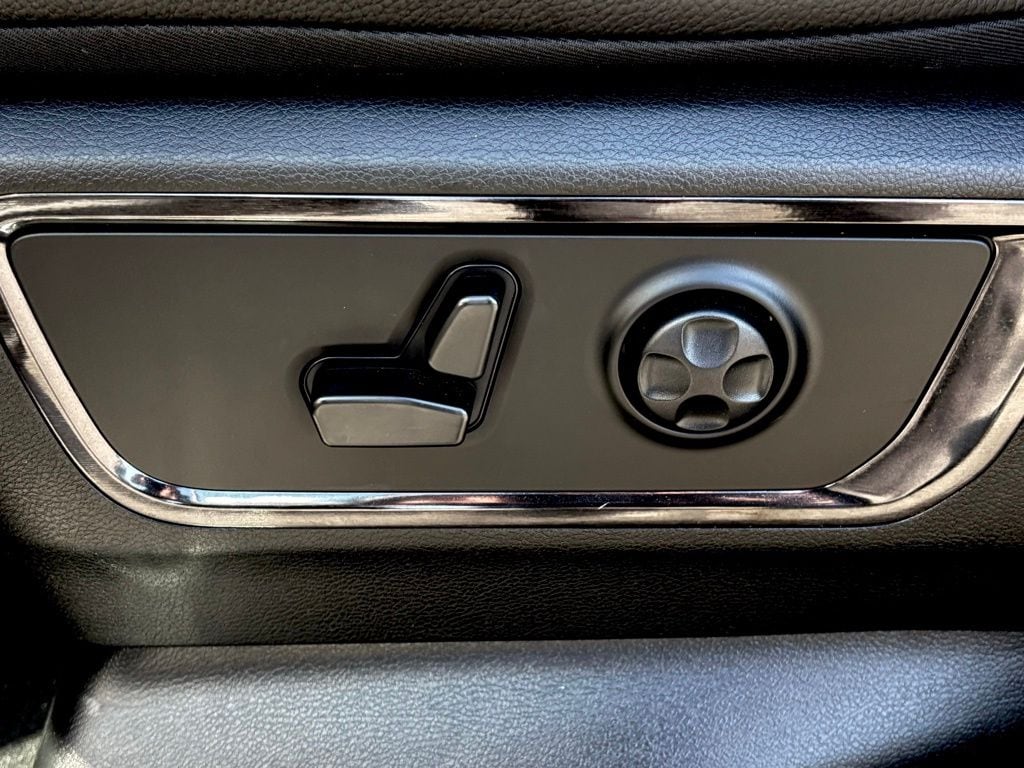 2023 RAM Ram 1500 Pickup Limited - Photo 13