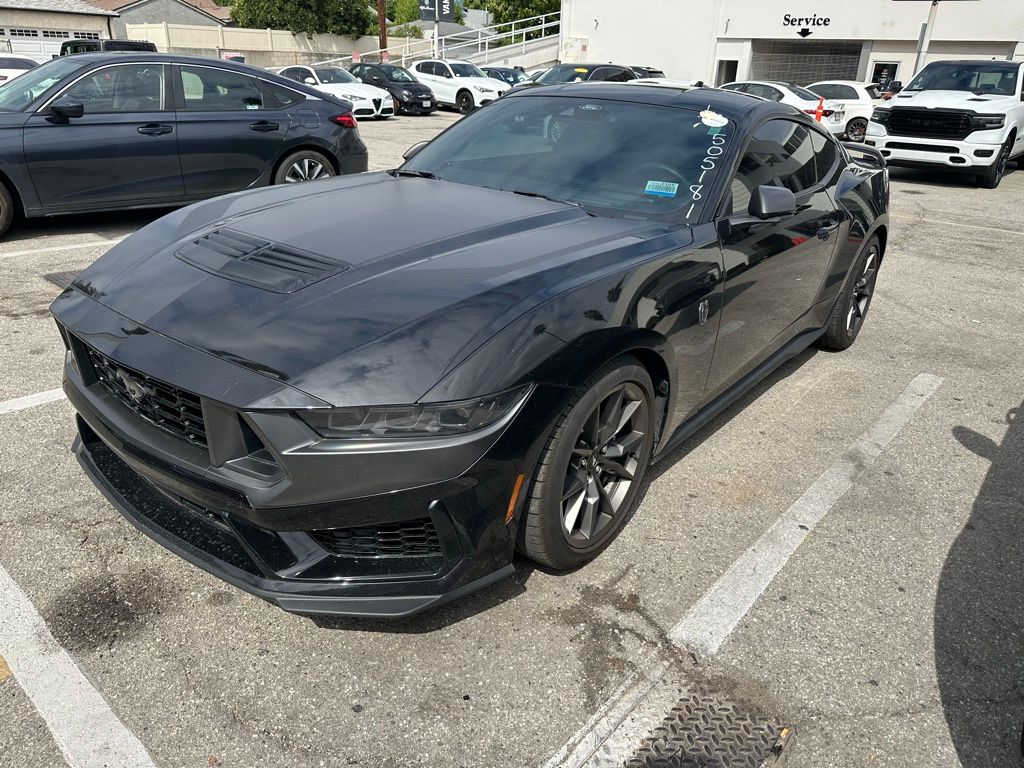 2024 Ford Mustang Dark Horse photo 2