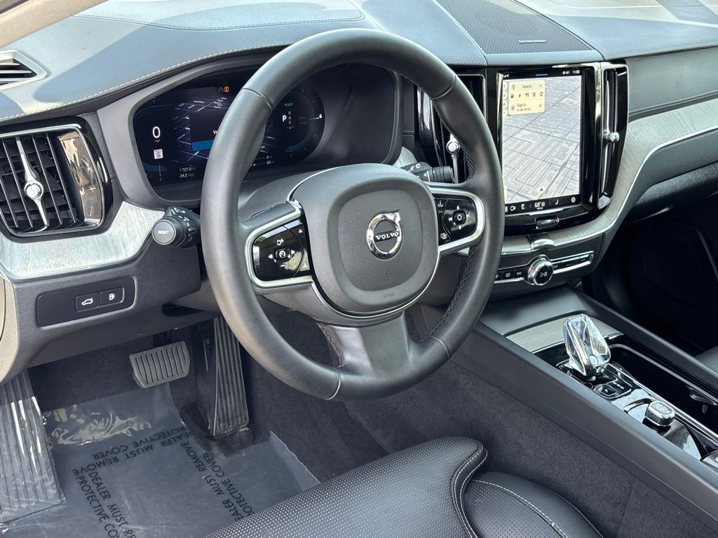 2025 Volvo XC60 Ultra - Photo 16
