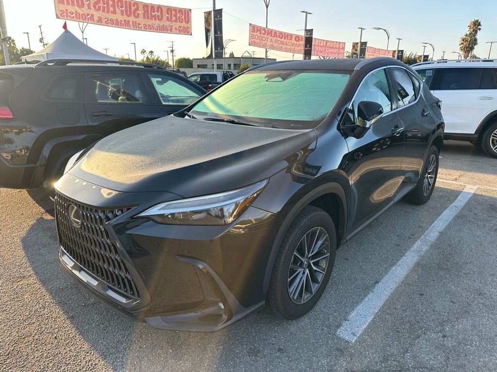 2022 Lexus NX 350 photo 2