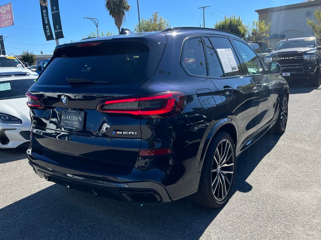 2022 Bmw X5 M50i photo 2