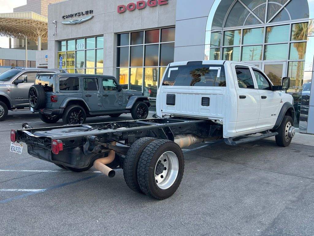 2022 Ram 5500 Tradesman SLT Laramie Limited photo 3