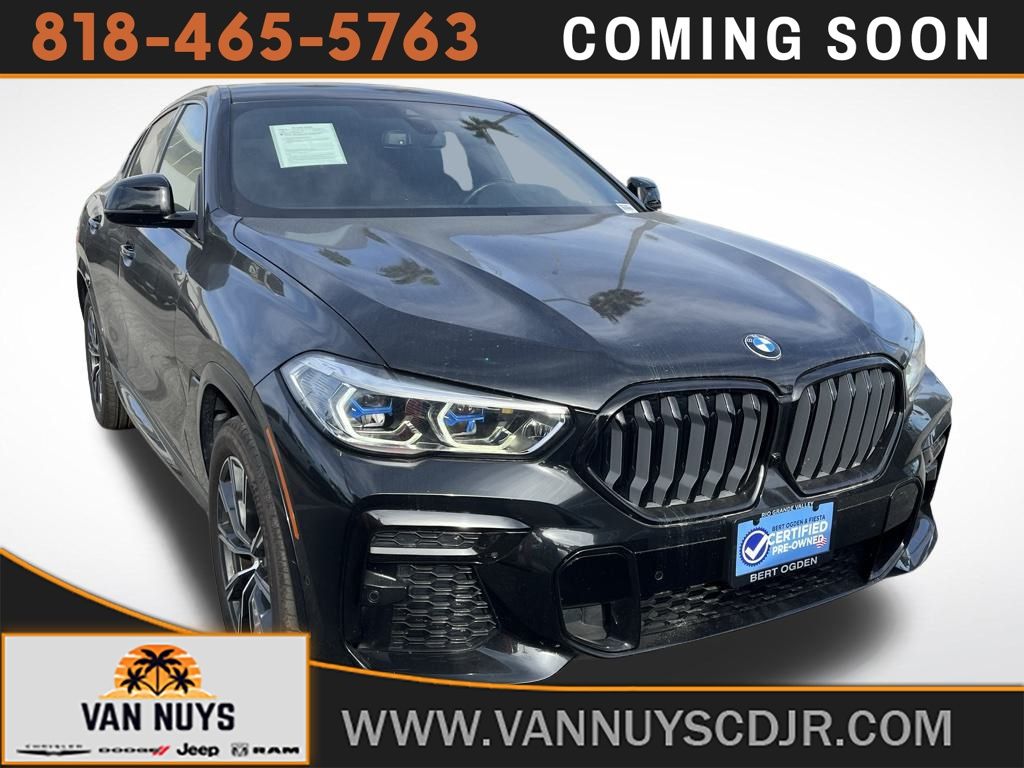 2022 BMW X6 40i's photo