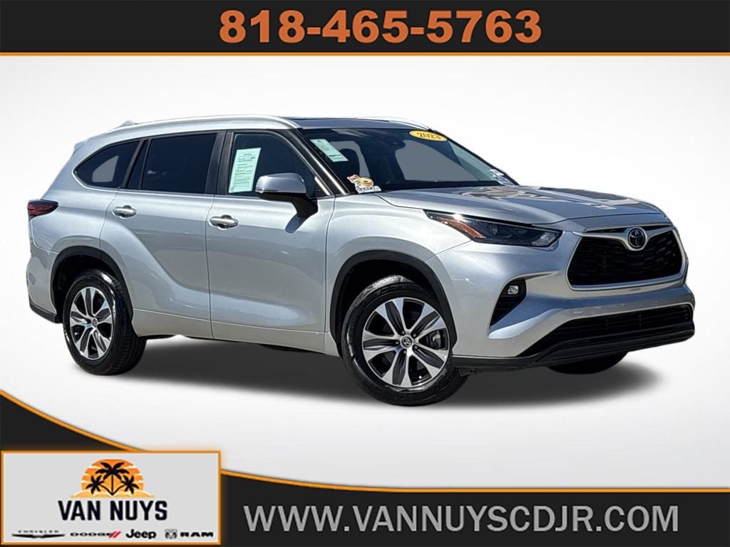 2023 Toyota Highlander XLE