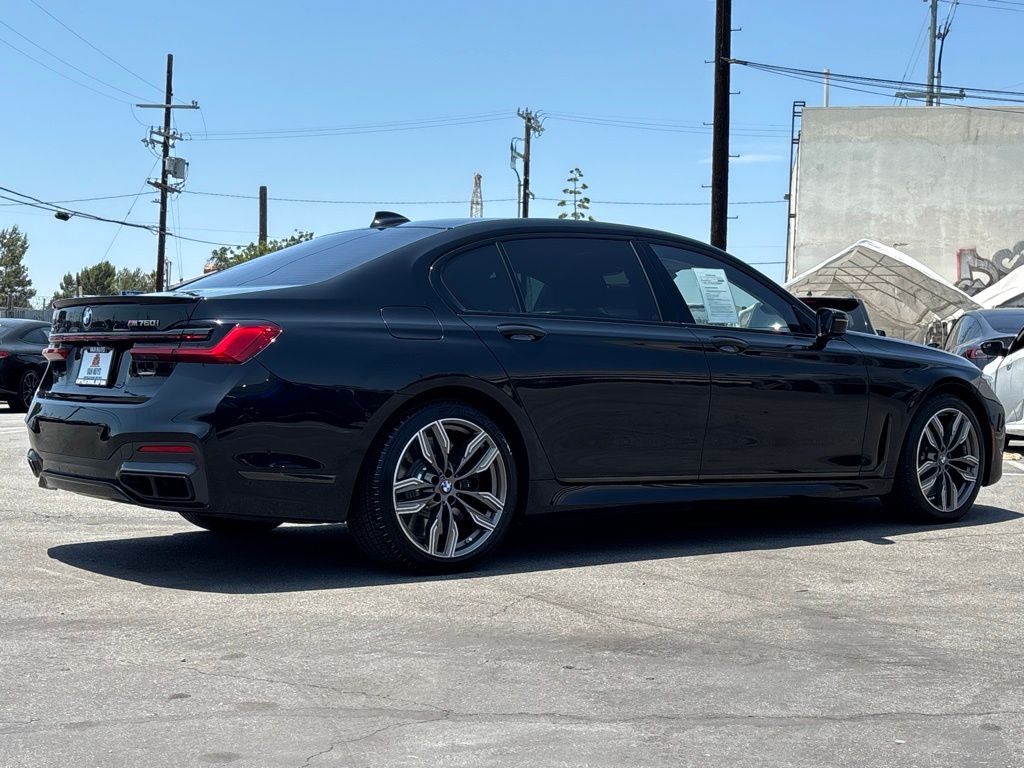 2022 Bmw M760i M760Li xDrive photo 2