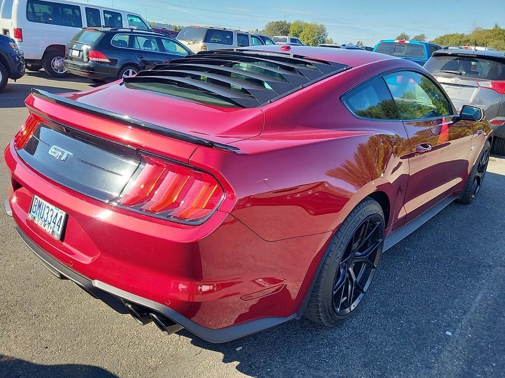2019 Ford Mustang GT Premium photo 2