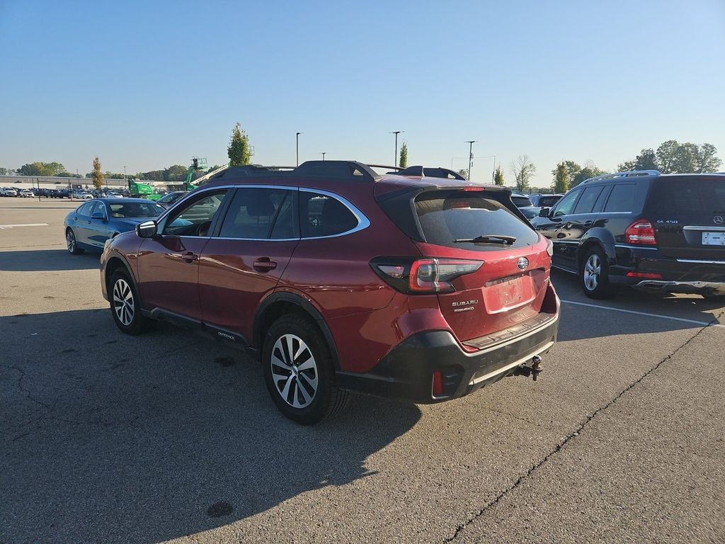 2022 Subaru Outback Premium photo 2