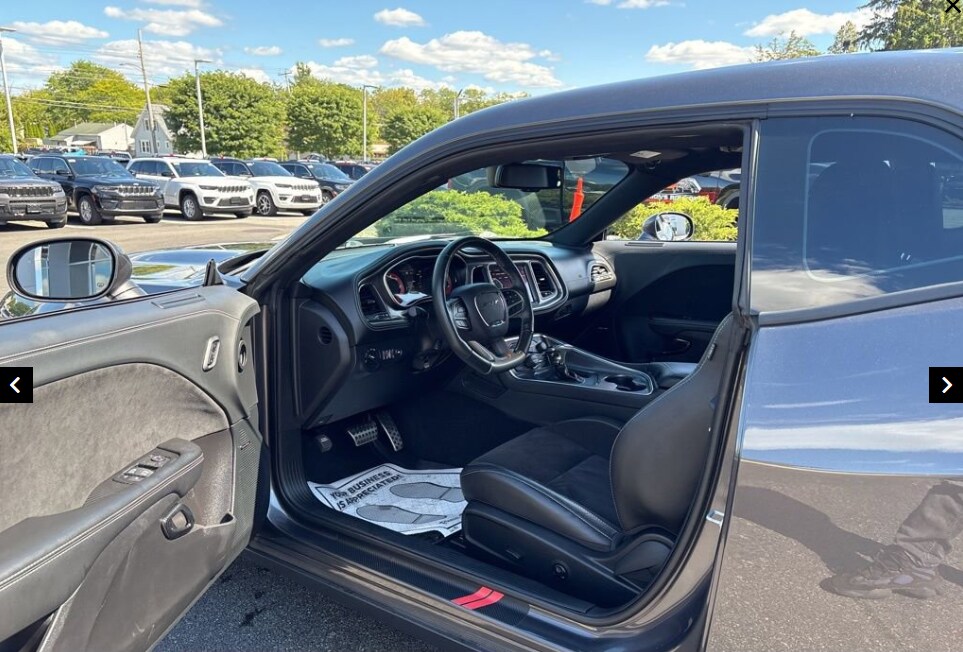 2022 Dodge Challenger SRT8 Hellcat Redeye Widebody photo 3