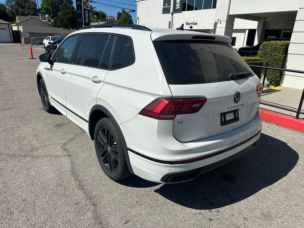 2022 Volkswagen Tiguan SE R-Line Black photo 3