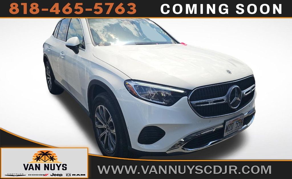 2024 Mercedes-Benz GLC GLC 300's photo