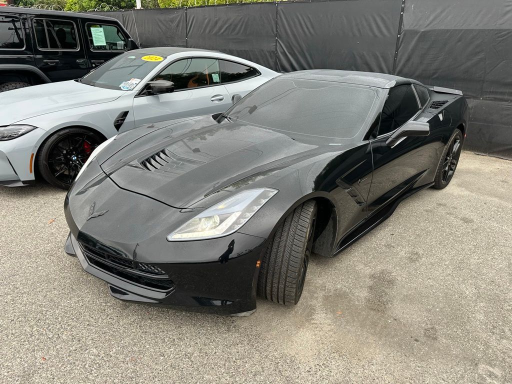 2016 Chevrolet Corvette Stingray Z51 photo 2
