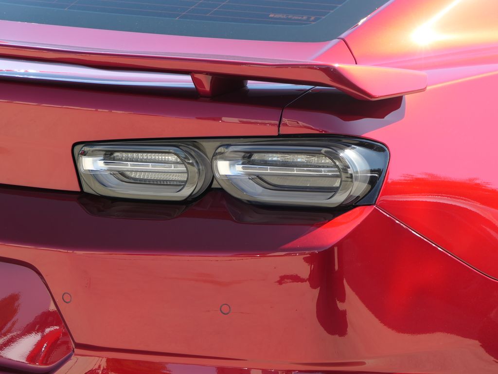 2023 Chevrolet Camaro ZL1 photo 3