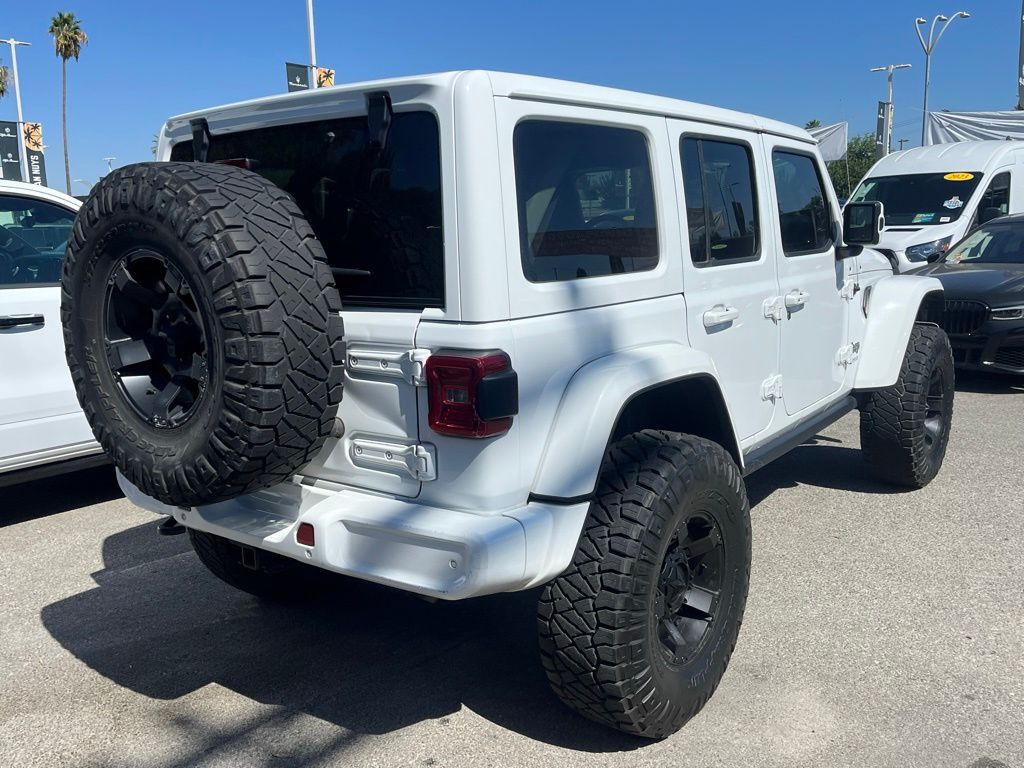 2020 Jeep Wrangler Unlimited Sahara High Altitude photo 3
