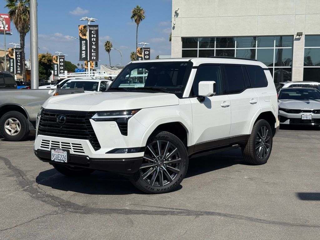 2025 Lexus GX 550 Luxury photo 2