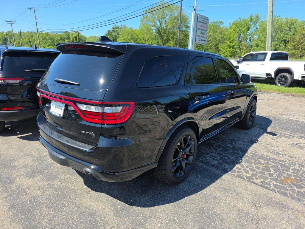 2023 Dodge Durango SRT Hellcat Premium photo 2