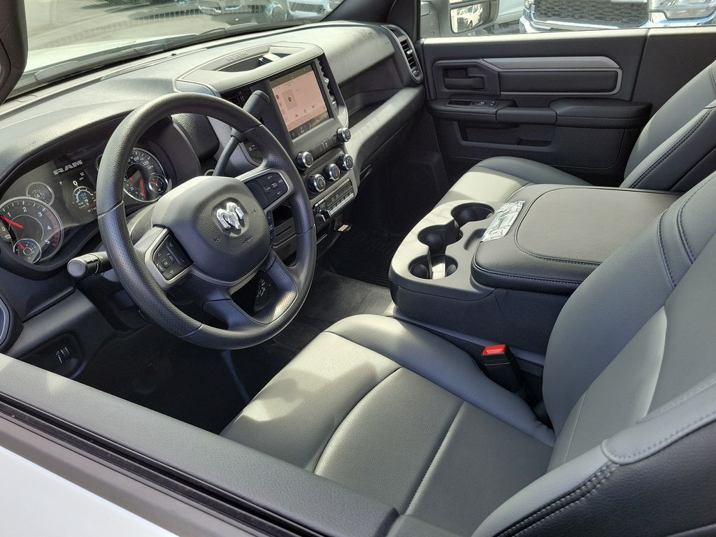 2024 Ram 4500 Tradesman SLT photo 2