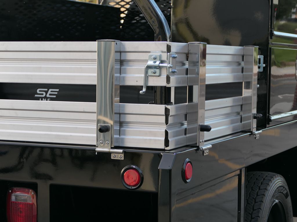 2026 Ram 5500 Tradesman photo 3