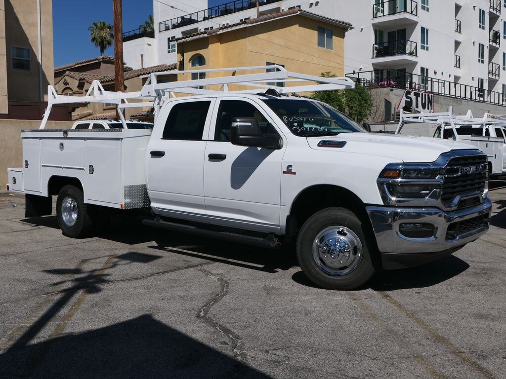 New 2026 Ram 3500 Chassis Cab Tradesman/Big Horn Truck Crew Cab