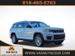 2025 Jeep Grand Cherokee L Laredo SUV
